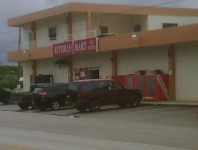 Police: dead body found at motel is stabbing suspect