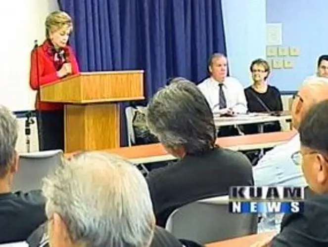 Lawmakers discuss buildup with delegate