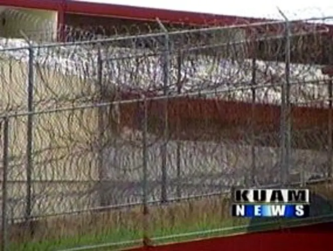 Threat against DepCor forces prison lockdown