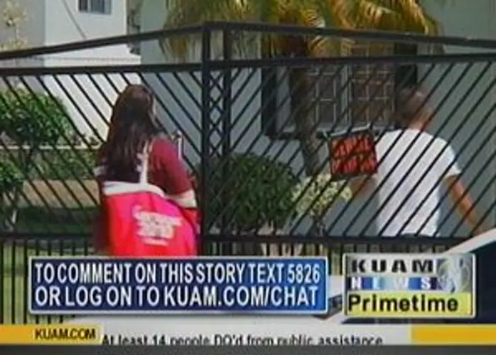 Scores of Census staffers go unpaid