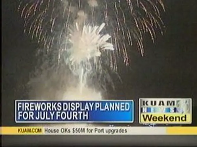 Fireworks display caps off carnival