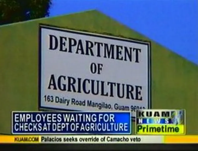 Agriculture staffers wait for paychecks