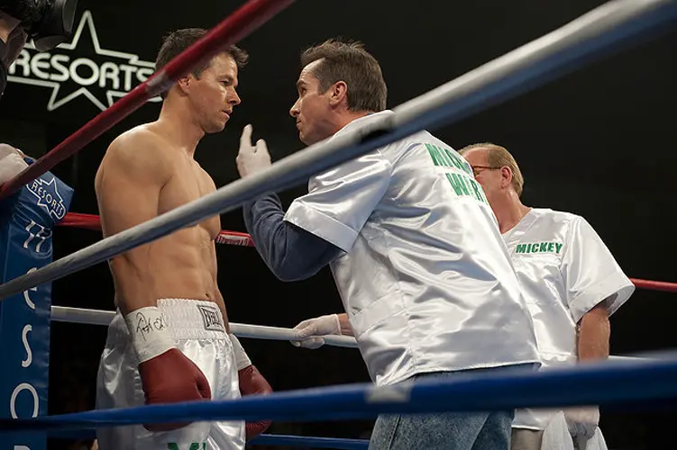 Bale delivers an acting knockout in "The Fighter"
