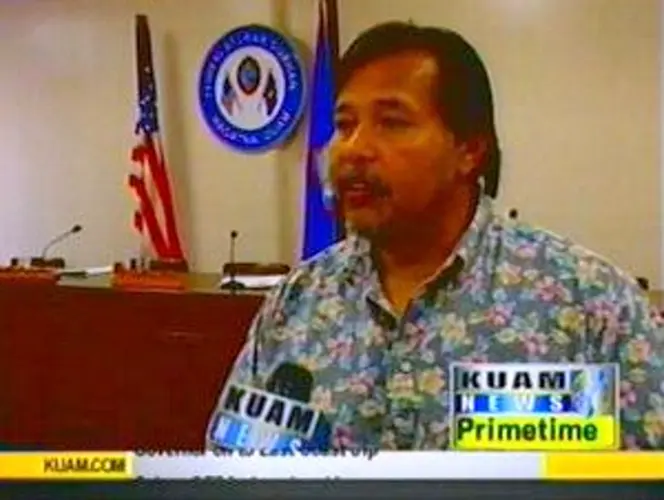 Calvo, Pangelinan at odds over budget