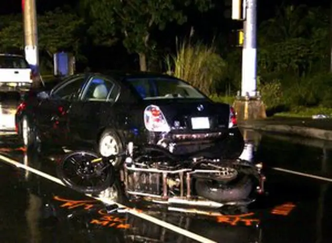 Man operating stolen cycle dies after hitting car