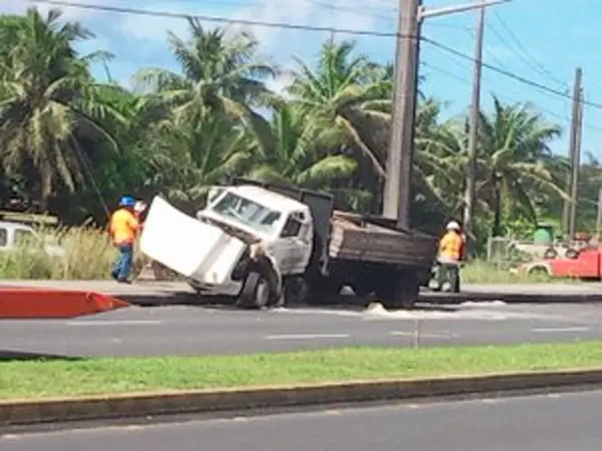 Man crashes into pole, pulled from burning vehicle