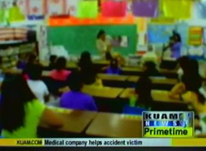 Study bases teachers' pay on performance