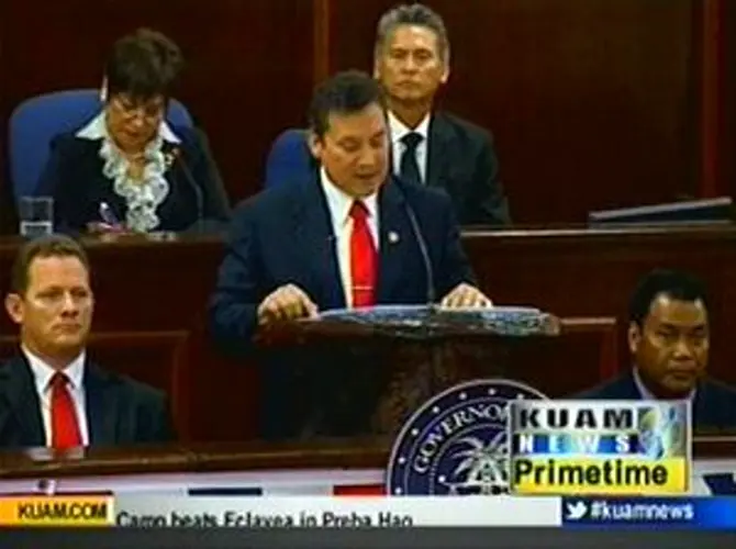 Governor delivers 2012 State of the Island