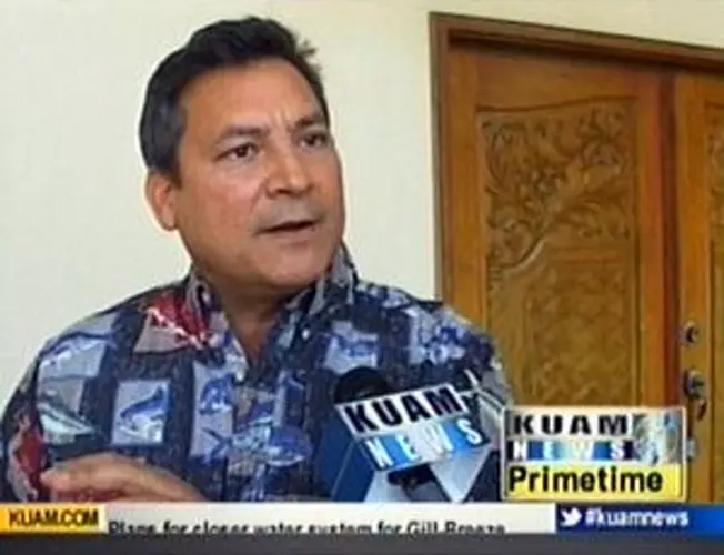 Calvo, Won Pat exchange words in addresses