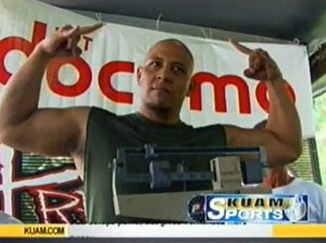 MMA hopefuls weigh-in for Preba Hao