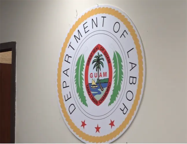 DOL reminds employers tips are not part of server's pay