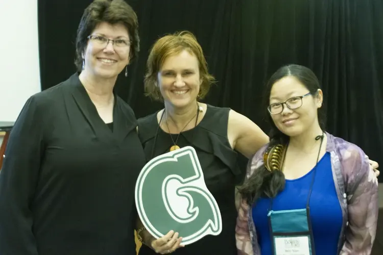 Serianthes nelsonii research wins island sustainability associate director award