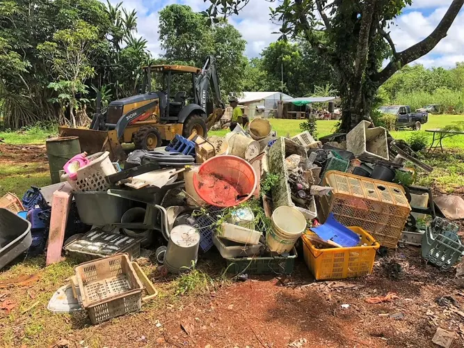 'It's not the government's responsibility to clean their private property'