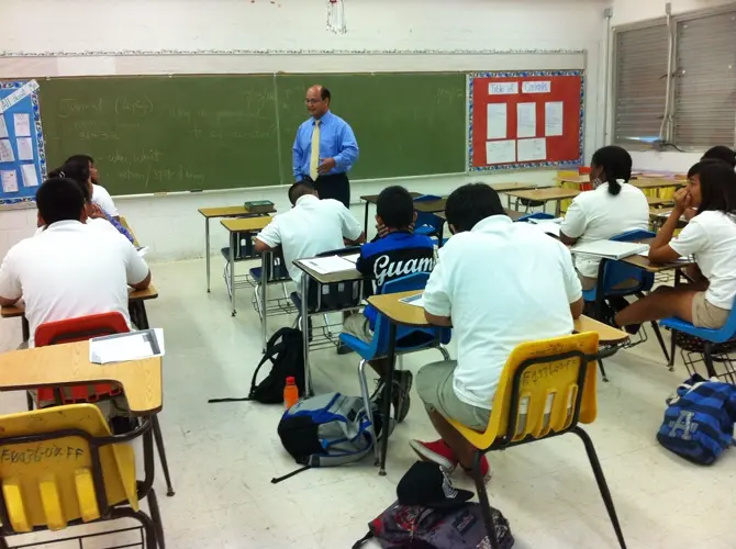 Superintendent gets a feel for southern schools