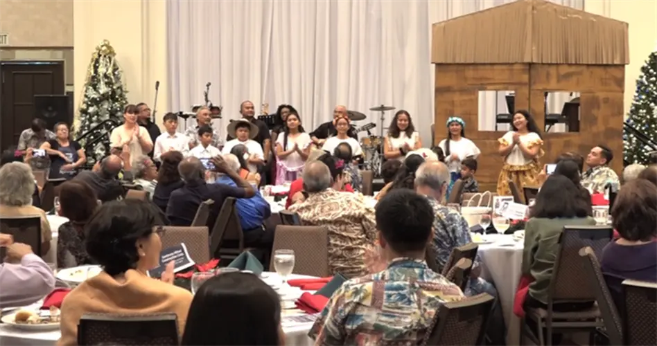 World War II survivors celebrate with 'Christmases Not Forgotten'
