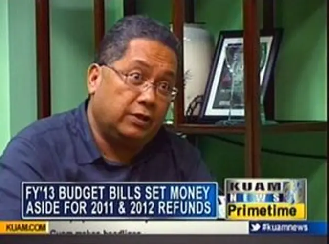 Senators debate saving to pay tax refunds
