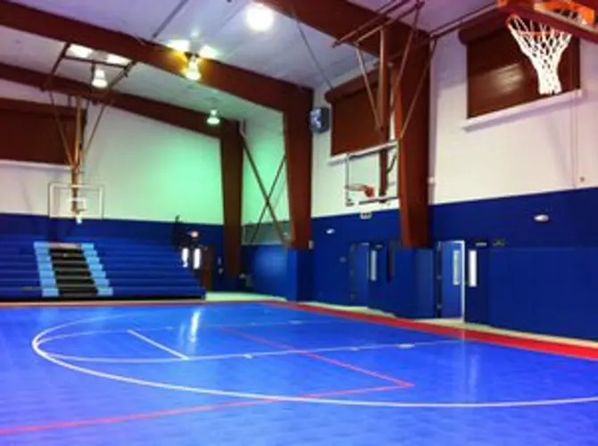 Agat gym still not open to students