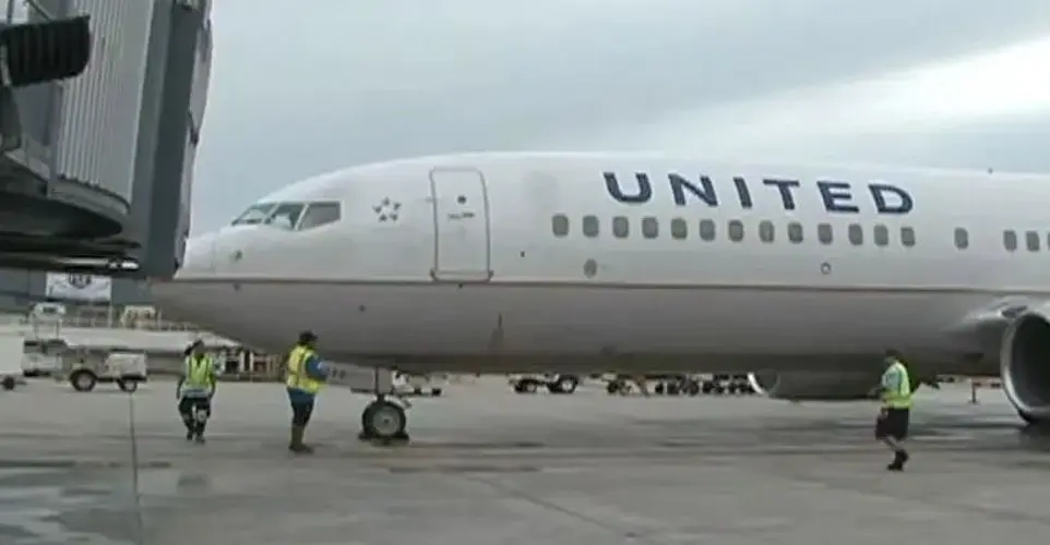 United first US airline to implement traveler COVID testing