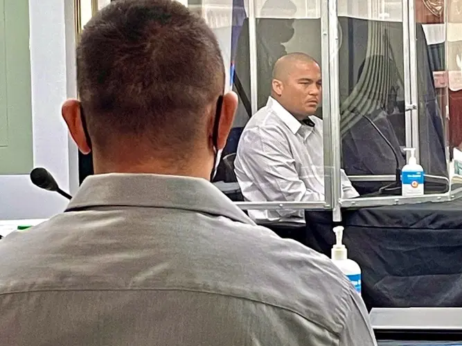 Defense counsel questions government's plea agreement during Palacios trial