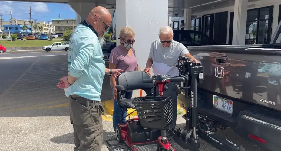 Good Samaritan returns woman's missing scooter