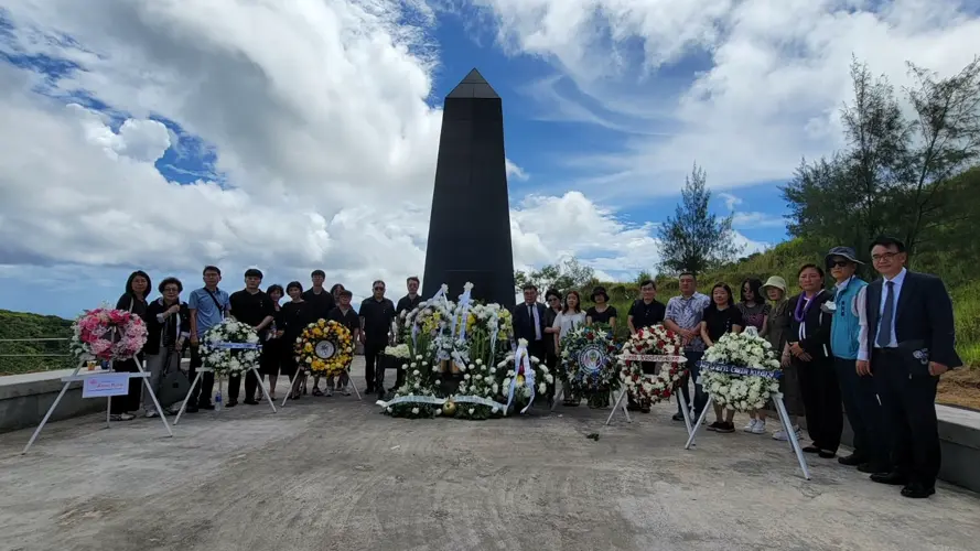 Memorial ceremony remembers lives lost during Korean Airlines Flight 801 crash