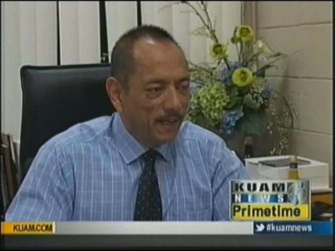 Calvo puts pressure on senators to act on bill