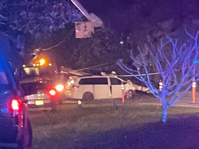Alleged drunk driver crashes into poll shutting power off for many in Rota