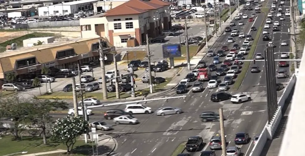 'Avoid' seen along Marine Corps Drive - but is this for drivers to follow?