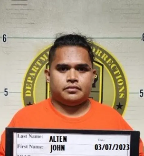 Man allegedly rammed truck into woman's car with 5 unseatbelted children with him