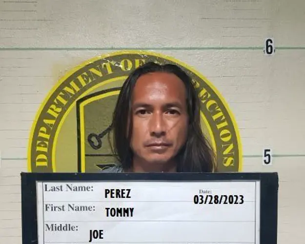 Complaint: Man attacked with wooden paddle, chased