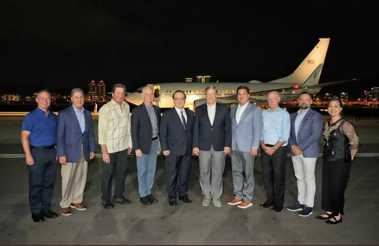 Second congressional delegation trip wraps up