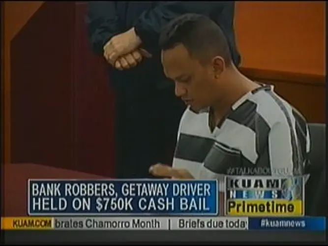 Bank robbers, getaway driver held on $750,000 cash bail