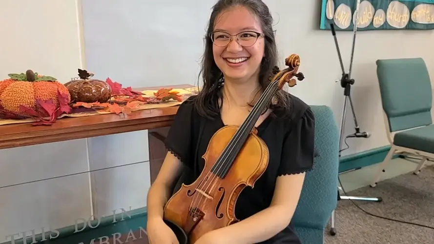 Diagnosed with autism, virtuoso violinist Clara Teller uses music to find her voice