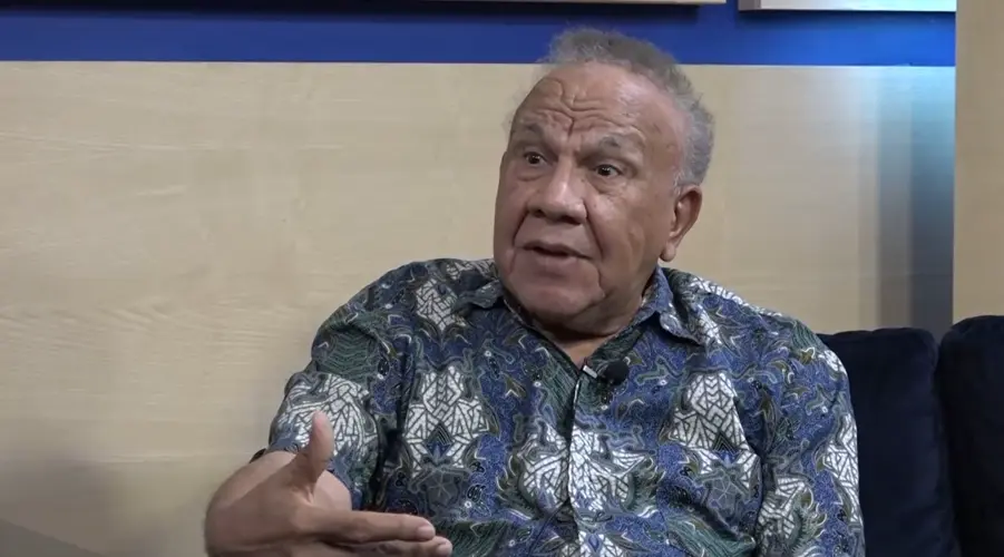 Guam man writes "The Thanksgiving Song"