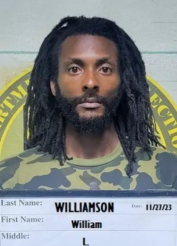 Man charged for strangling in Tamuning