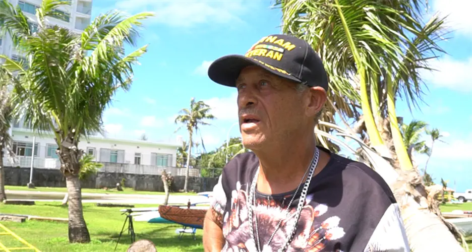 Good samaritan finds money on bus, returns to rightful owner