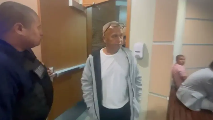 Child molester gets 10 years