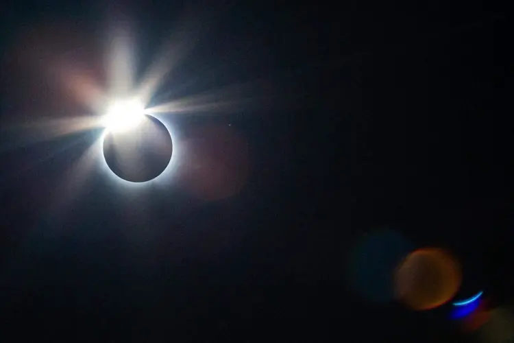 Guamanians share stateside experience of total eclipse