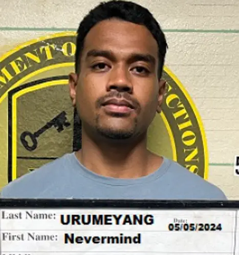 Convicted robber arrested in car lot theft