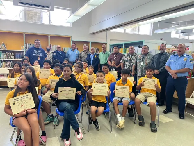 Students pledge to “keep it real,” saying no to drugs