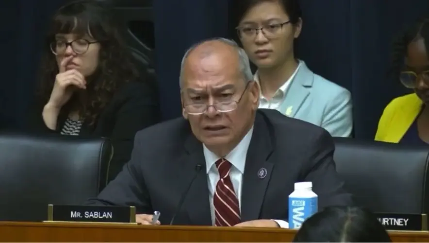 Del. Sablan questions U.S. Education Secretary about FAFSA issues for CNMI college students