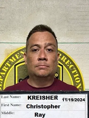 Man arrested in multiple thefts