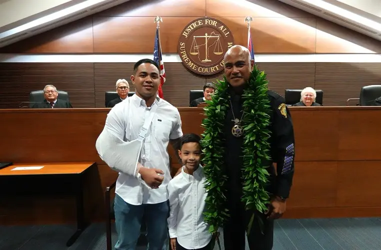 Leo Diaz sworn in as Marshal of the Courts