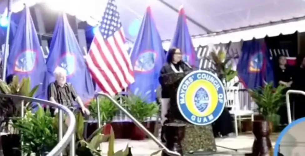 Mayors and Vice Mayors take oath