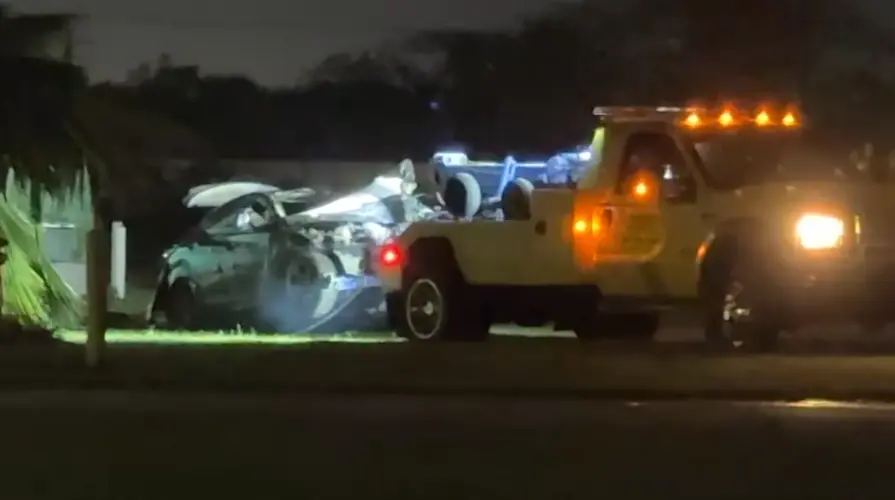 Driver in weekend crash dies, Guam police apologizes for mistake
