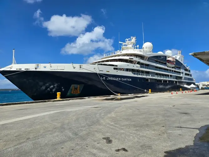 CS Le Jacques Cartier arrives on Guam overnight