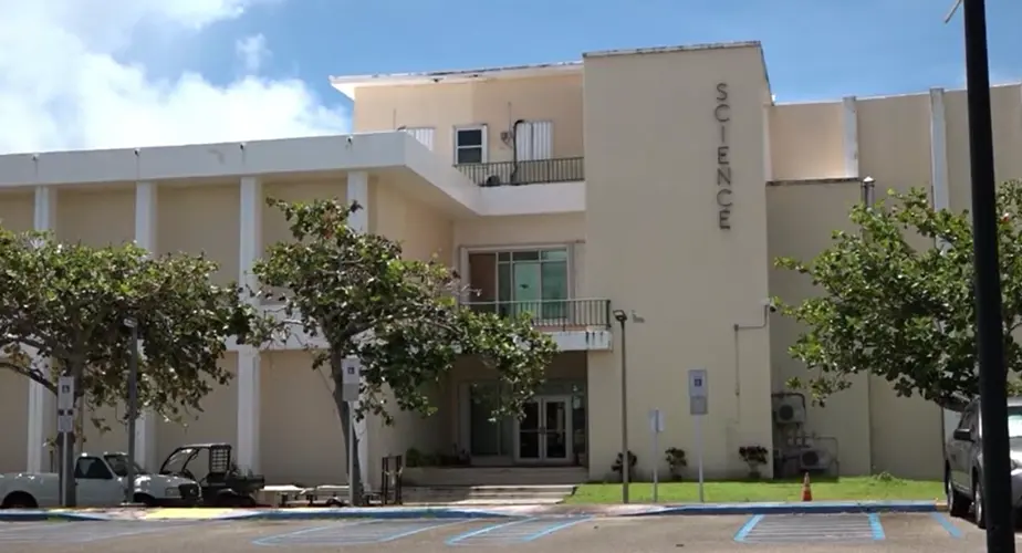 Fewer credits needed for UOG students to graduate