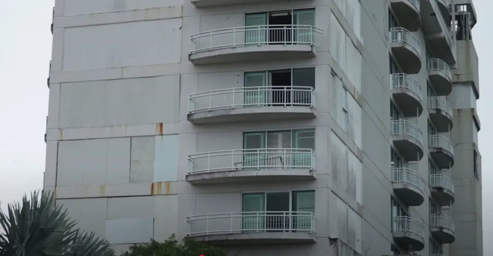 Bill 160 to adopt maintenance code and fines for hotel zoned properties