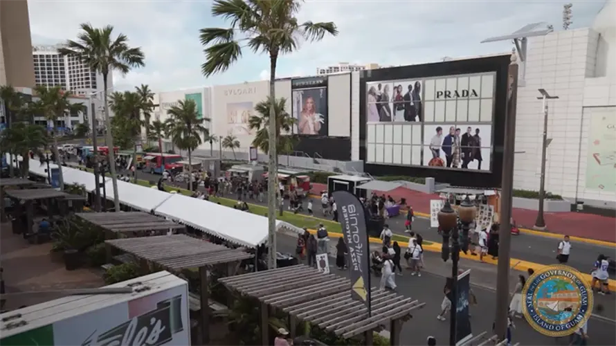 Free shuttle service for Tumon Night Market from Ypao Park beginning at 5:30pm