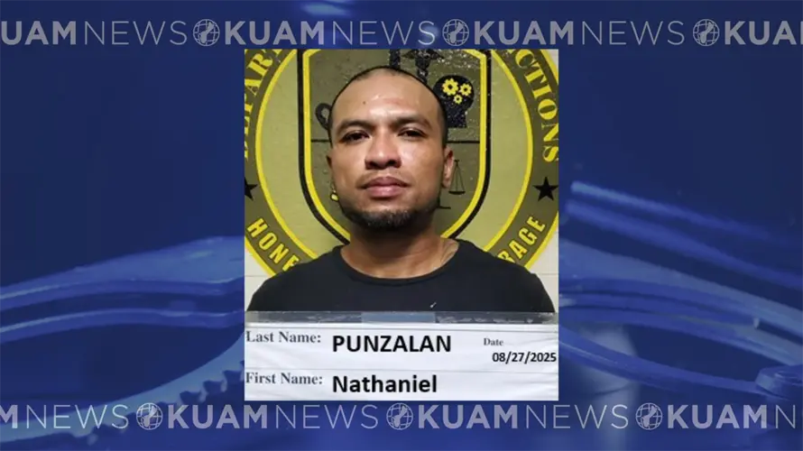 Former Customs officer faces federal meth trafficking charges